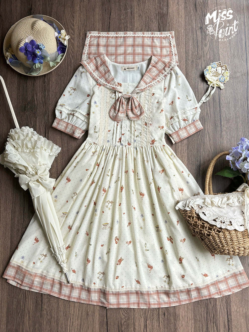 [Pre-orders available until 9/24] Autumn Pleasure Sailor Collar Dress