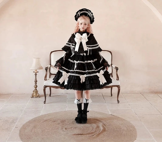 [Pre-orders available until 8/15] Labyrinth Doll Jumper Skirt and Cape 2-piece Set