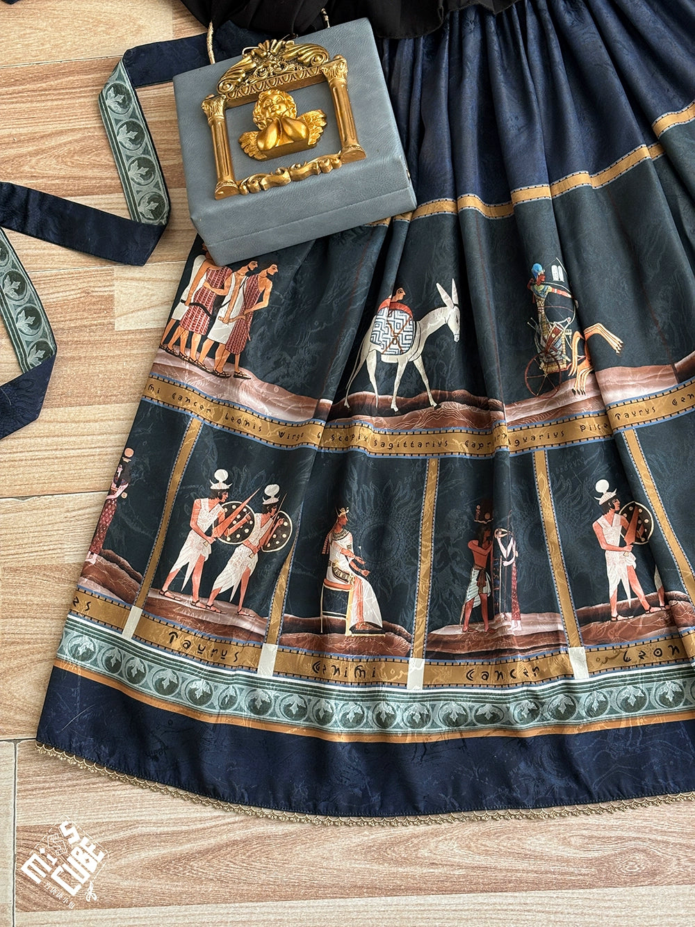 【受注予約6/12まで】Papyrus Story ジャンパースカート