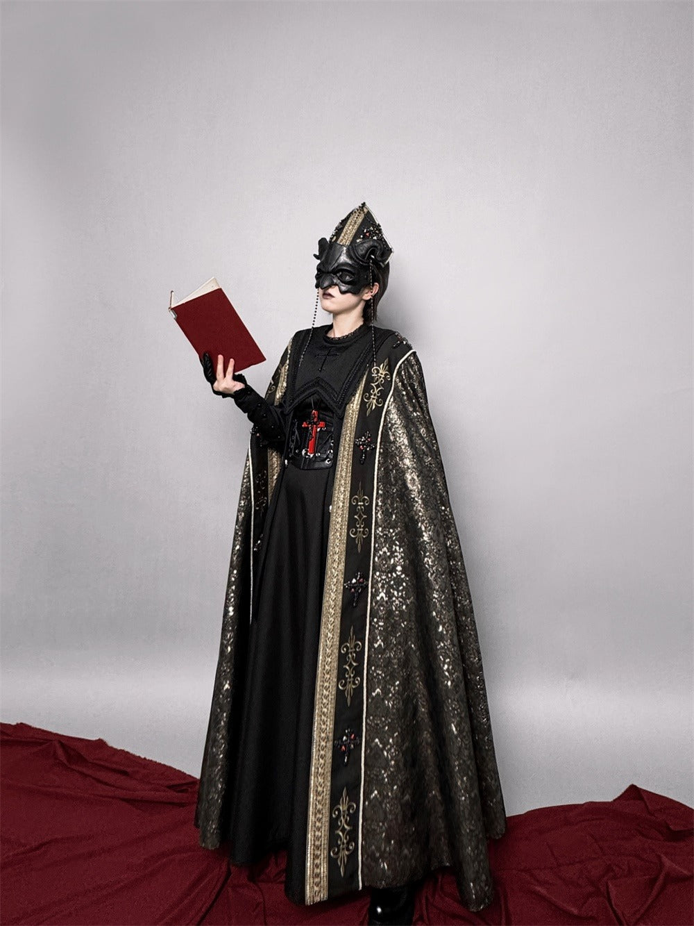 [Resale/Pre-orders until 10/16] Pray on a Moonlight Night Long Cloak