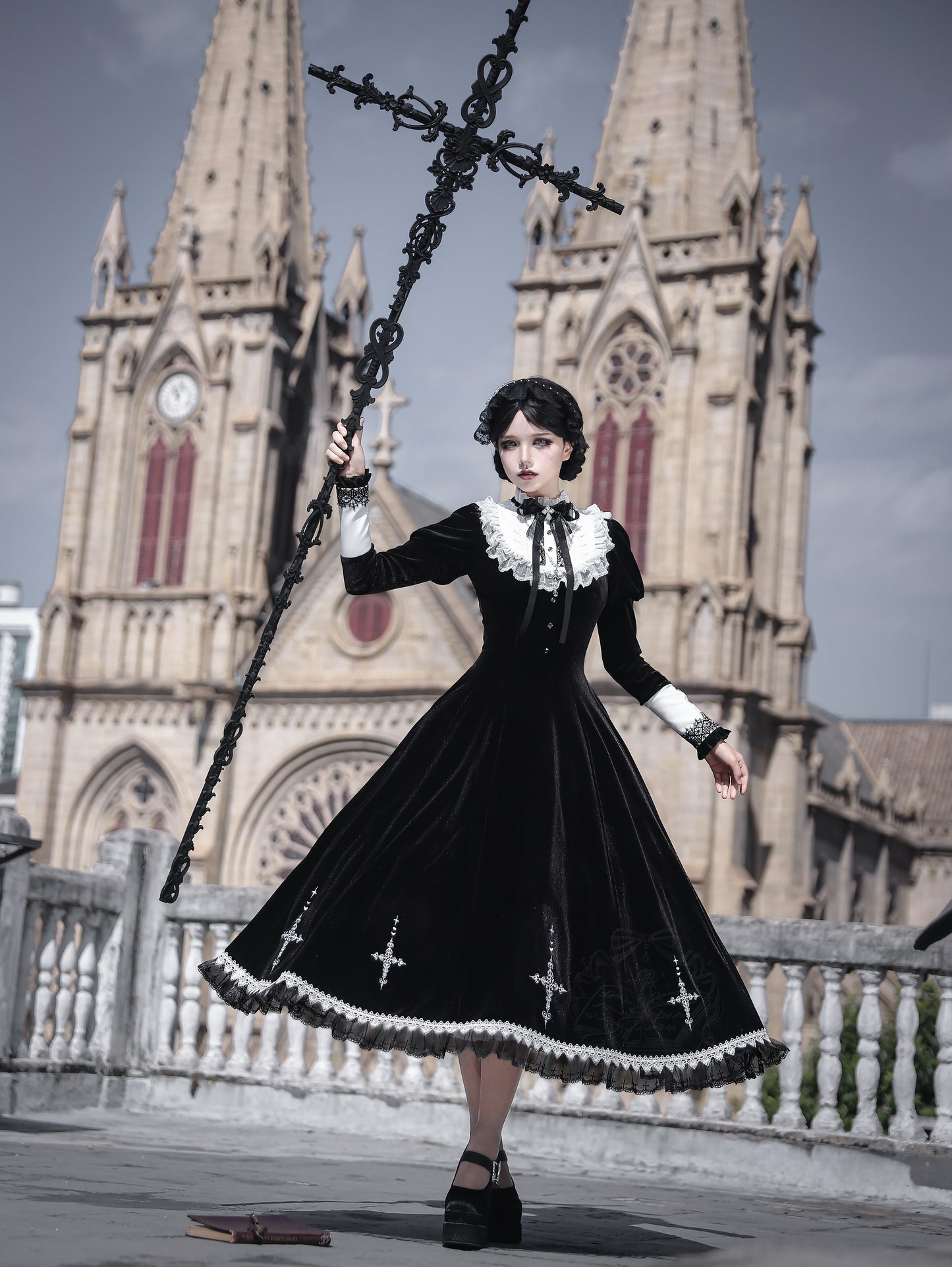 【受注予約12/30まで】十字裁礼 ベルベットワンピース