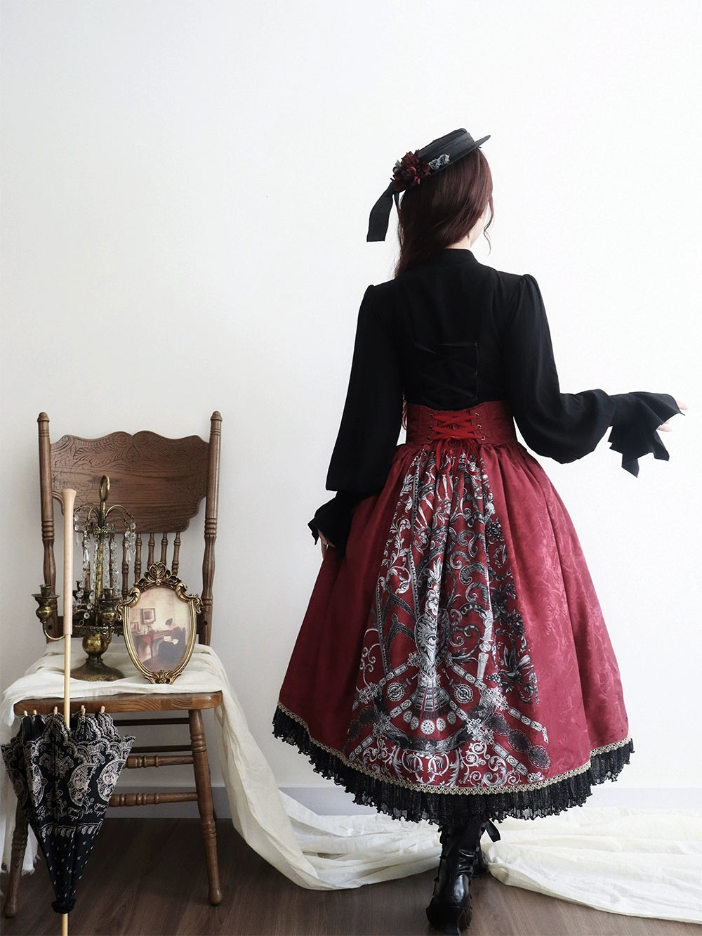 [Pre-orders available until 12/12] Eye of Horus Print Skirt, Corset Type