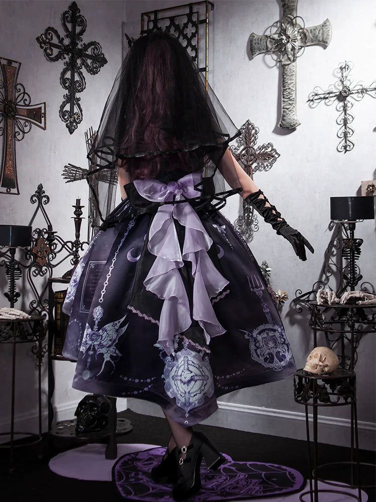 [Pre-order] Bat Wings skeleton pattern jumper skirt and purple rose crinoline