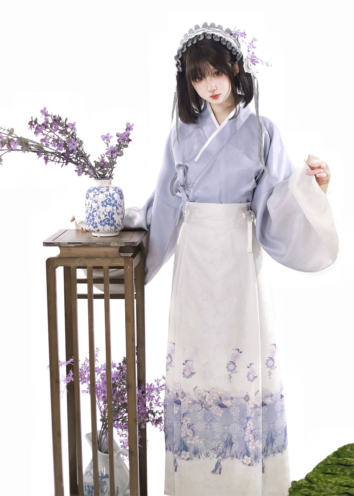 Sakura flower blue gradient set up with apron