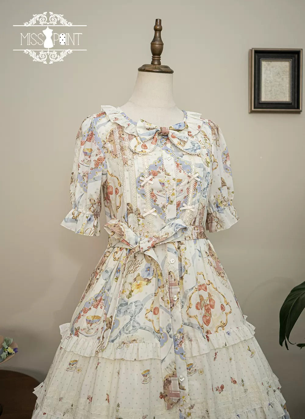 [Pre-orders available until 2/19] Cat Rose Tea Party Daily Dress