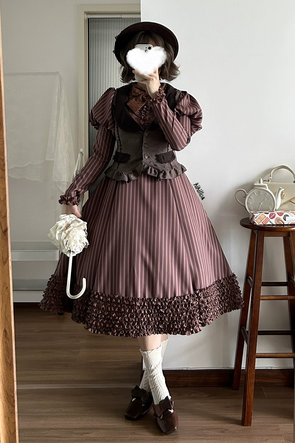 [Pre-orders available until 12/4] Classic Chocolat Stripe Long Dress