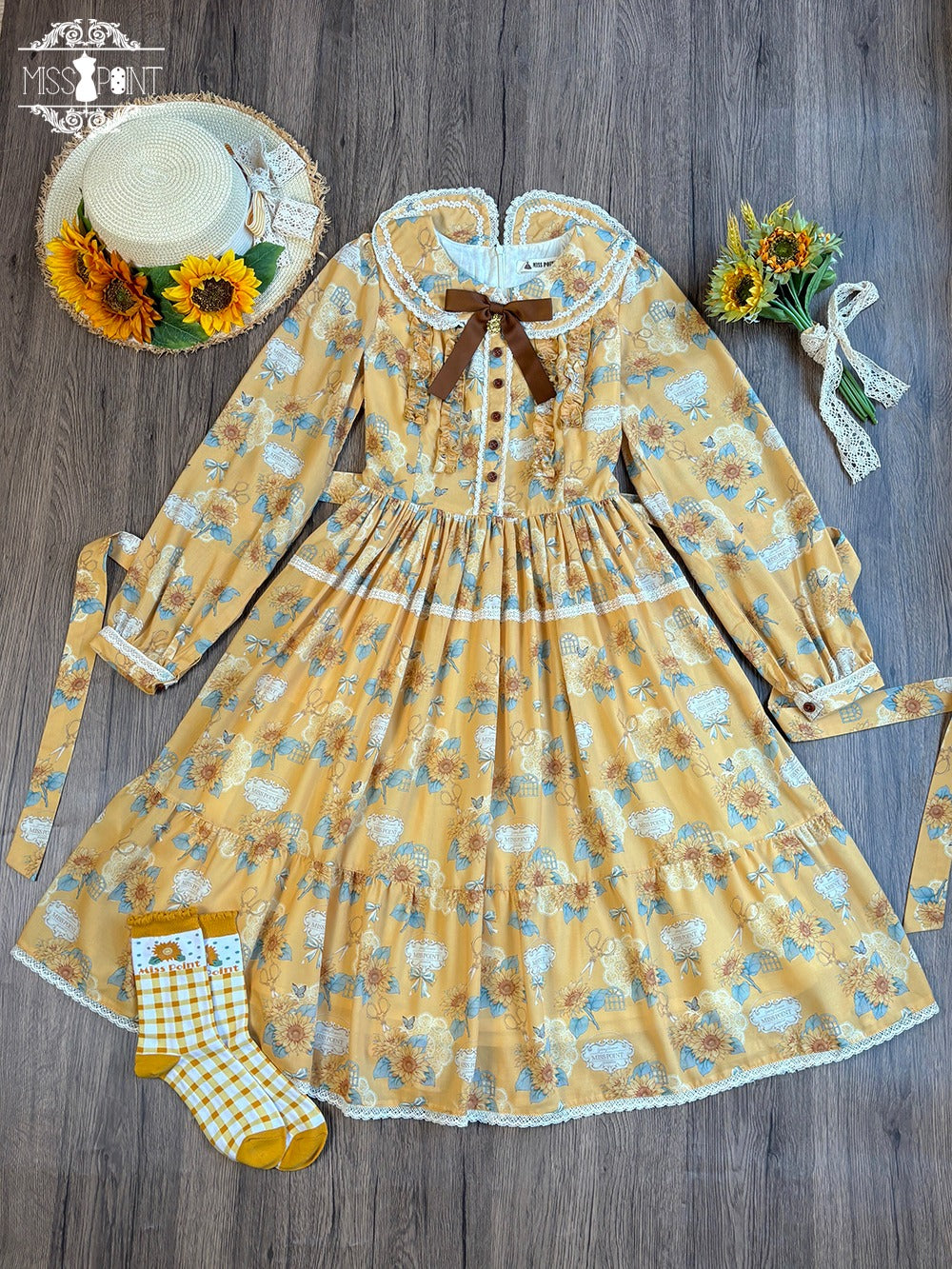 [Pre-order] Gardening Sunflower Daily Dress