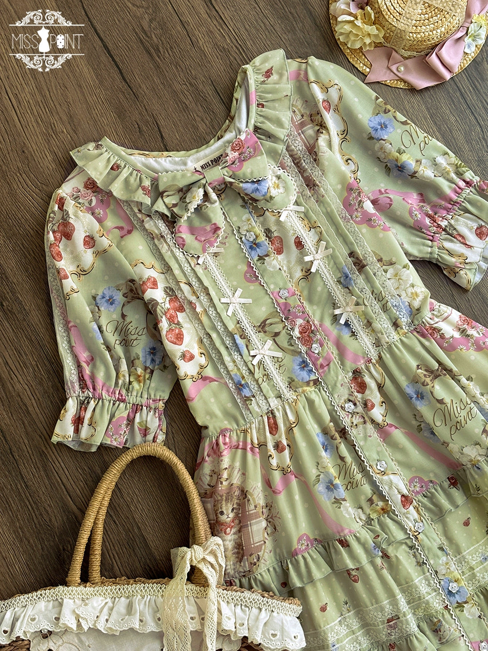 [Pre-orders available until 2/19] Cat Rose Tea Party Daily Dress
