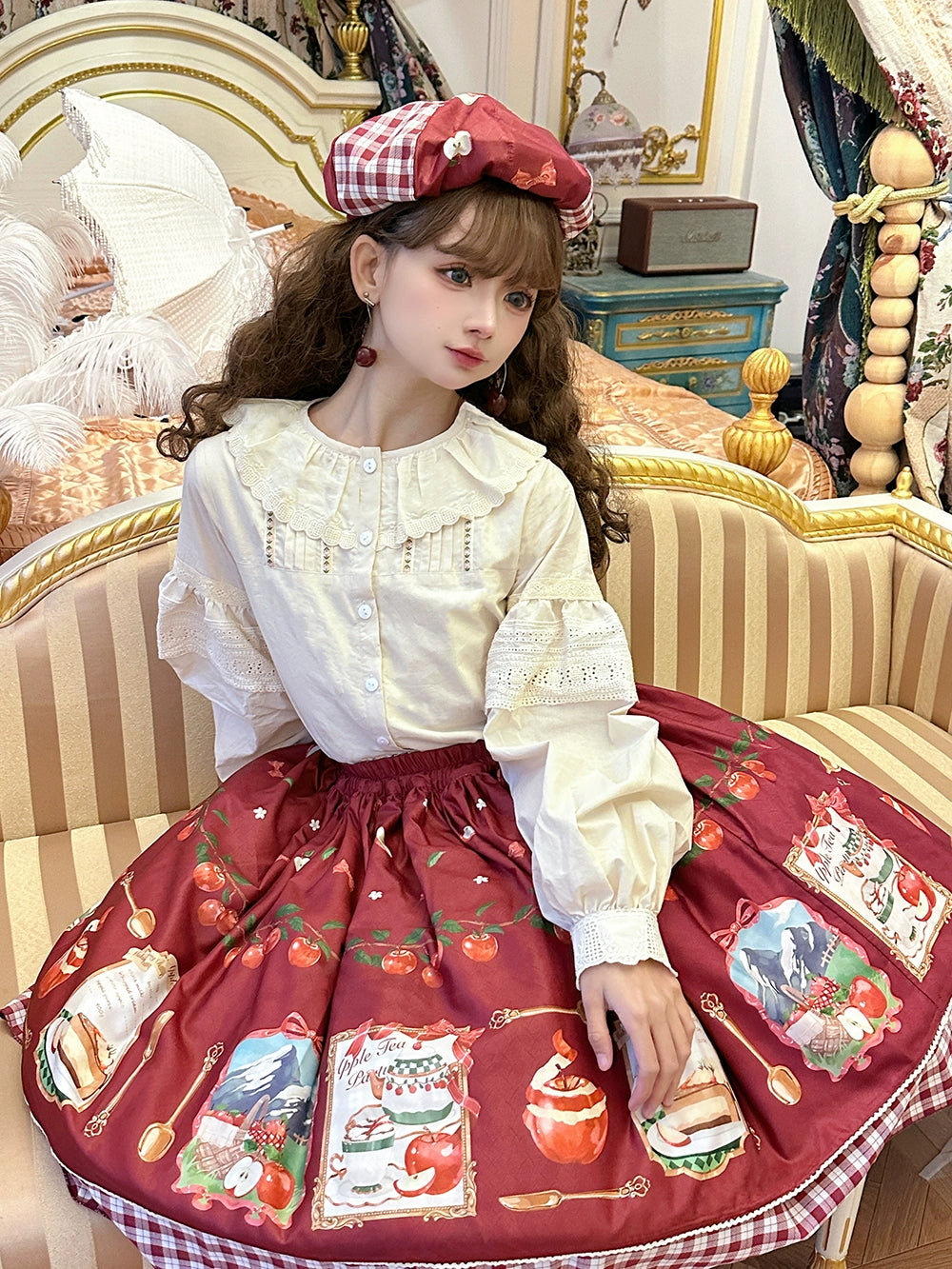 [Pre-order] Apple Garden Bavarian-style reversible skirt