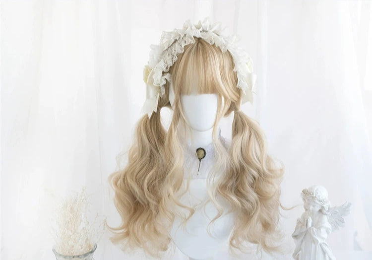 Lolita wig, blonde hair, long curls