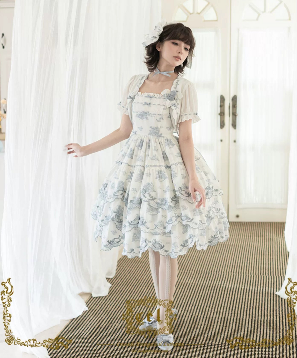【受注予約6/18まで】Coppelia 刺繍ジャンパースカート
