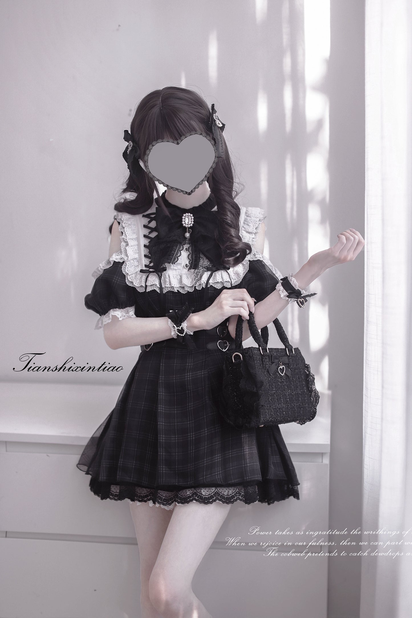 【予約販売】 Angel Heartbeat Black フリルチェックミニ丈ワンピース