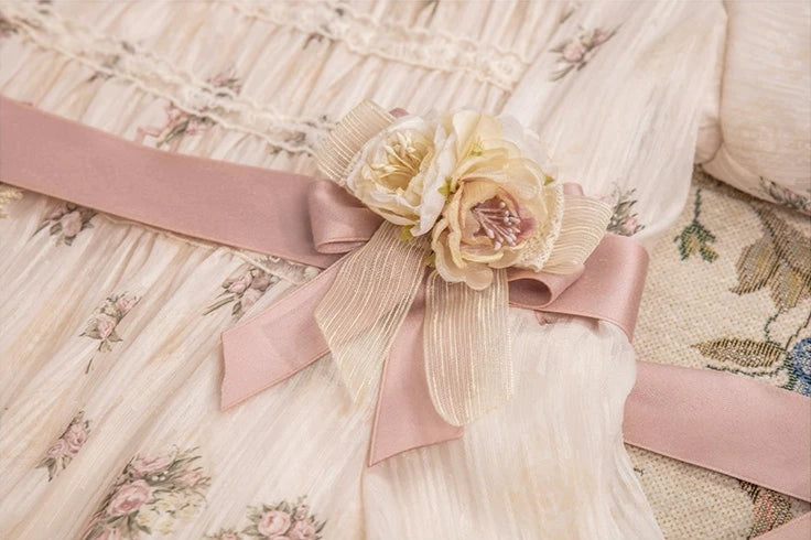 [Only available with simultaneous purchase] Roses Bouquet Hats, headbands and other accessories
