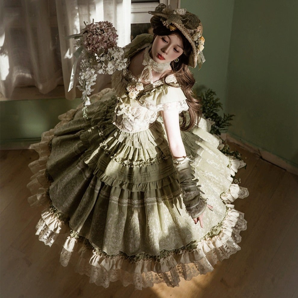 Fourteen-line poem: Lace and embroidered skirt