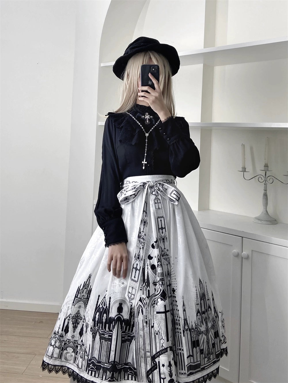 [Sale period ended] Sanctuary Gothic Lolita stand collar blouse