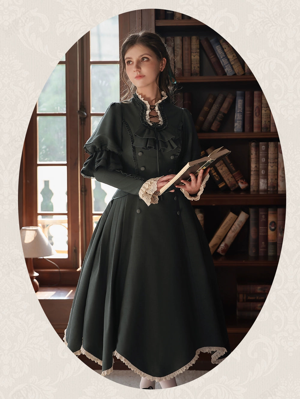 【受注予約7/31まで】Flores Ladyクラシカル花びらワンピース