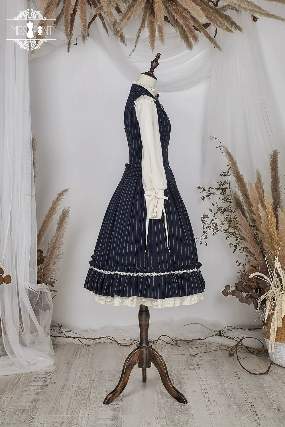 [Pre-order] British Classical Lolita Vertical Striped Vest