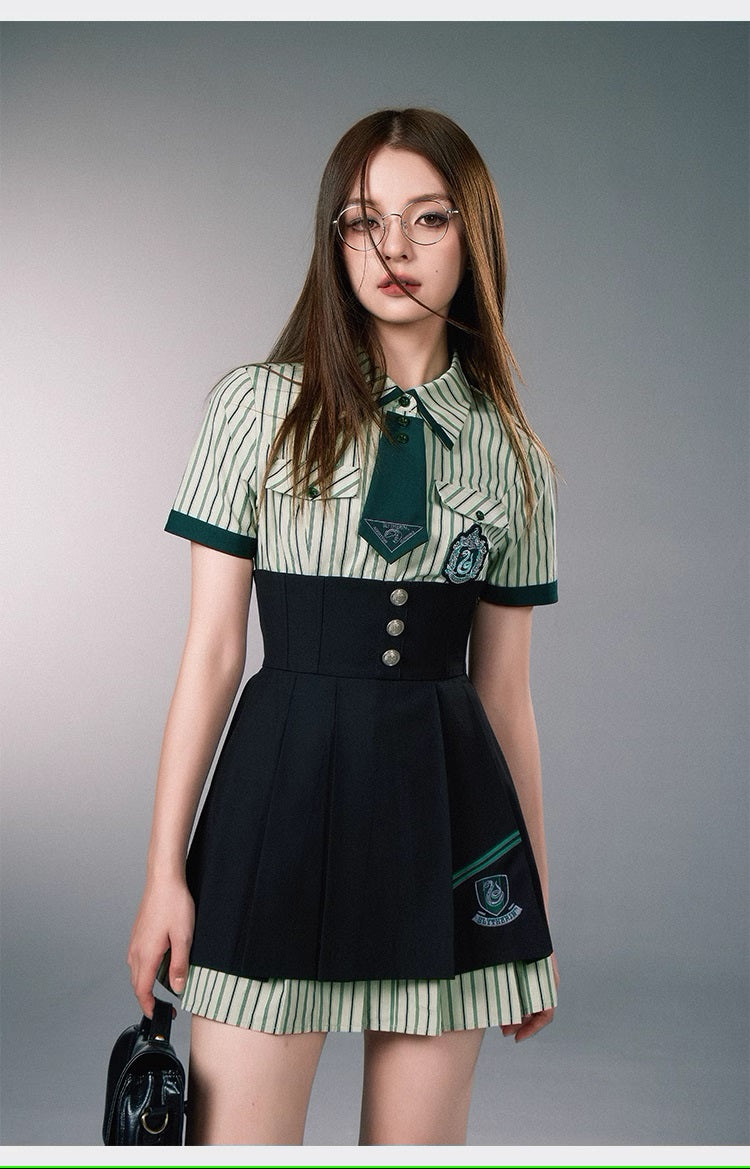 [Pre-order] Hogwarts School of Witchcraft and Wizardry Short sleeve striped dress and mini skirt