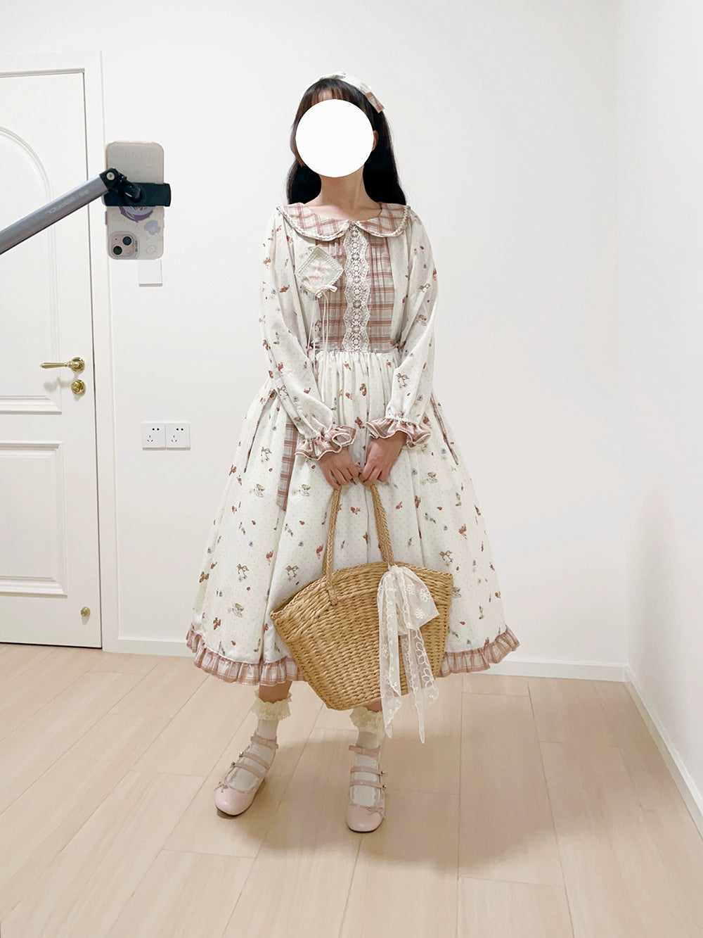 [Pre-orders available until 9/24] Autumn Pleasure Round Collar Dress