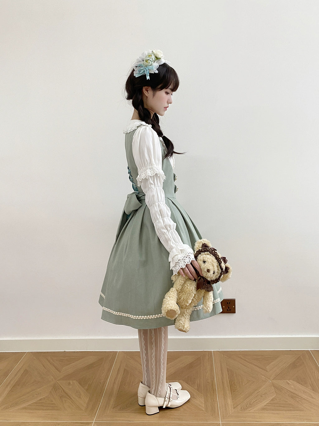 [Resale/Pre-orders available until 10/28] Bright Moon Corset Jumper Skirt, Plain Type [Light Green]