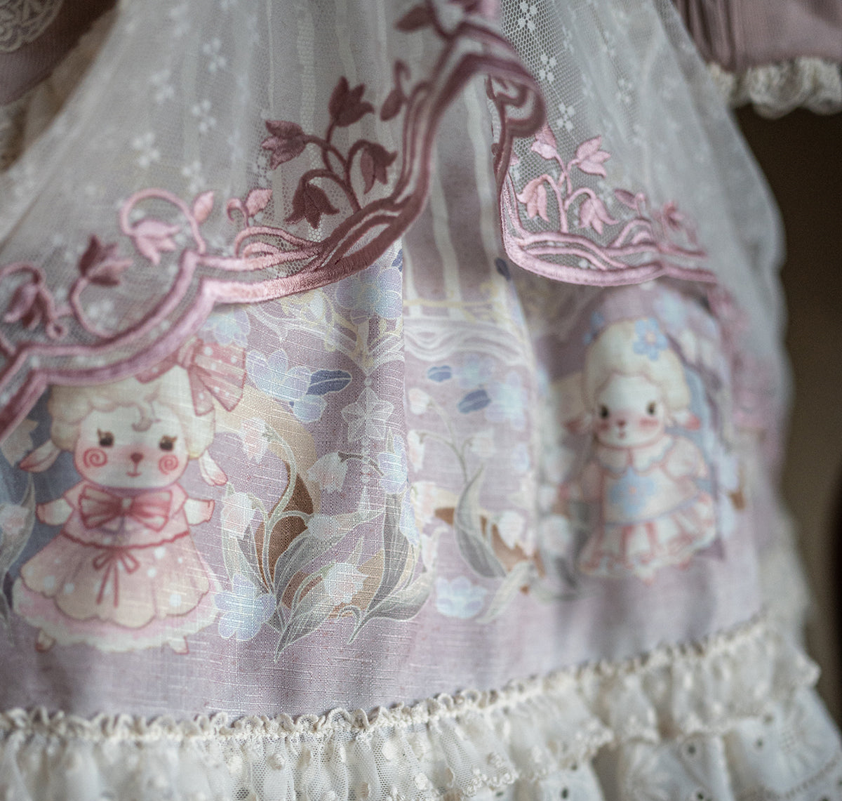 【受注予約12/30まで】Convallaria and  Little Sheep 長袖ワンピース