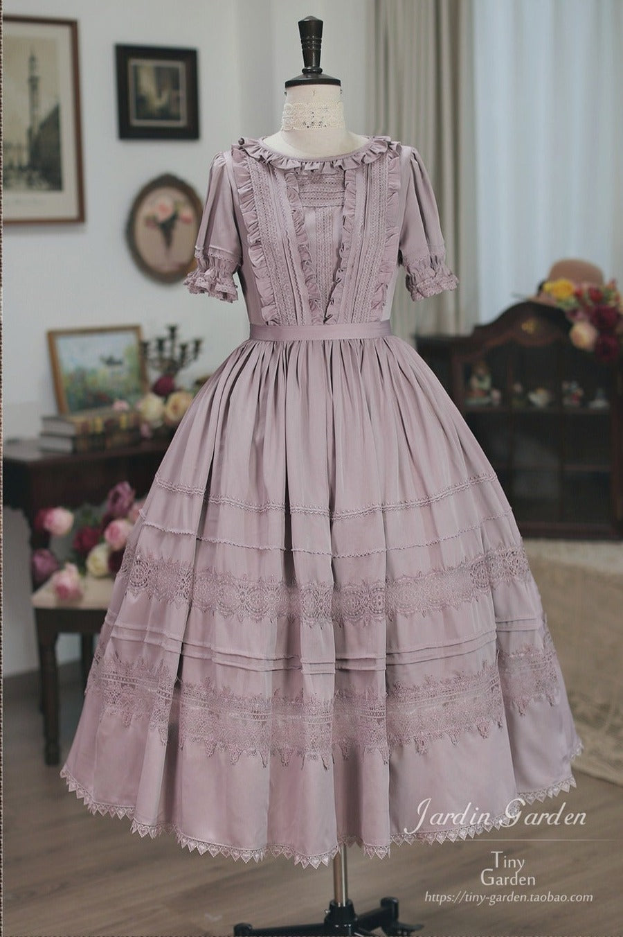 [Pre-order] Spring Whisper Classical Dress, Short Sleeve Type