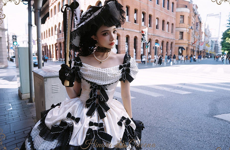 【受注予約11/23まで】The Nightingale of Paris モノトーンドレス・ショートタイプ