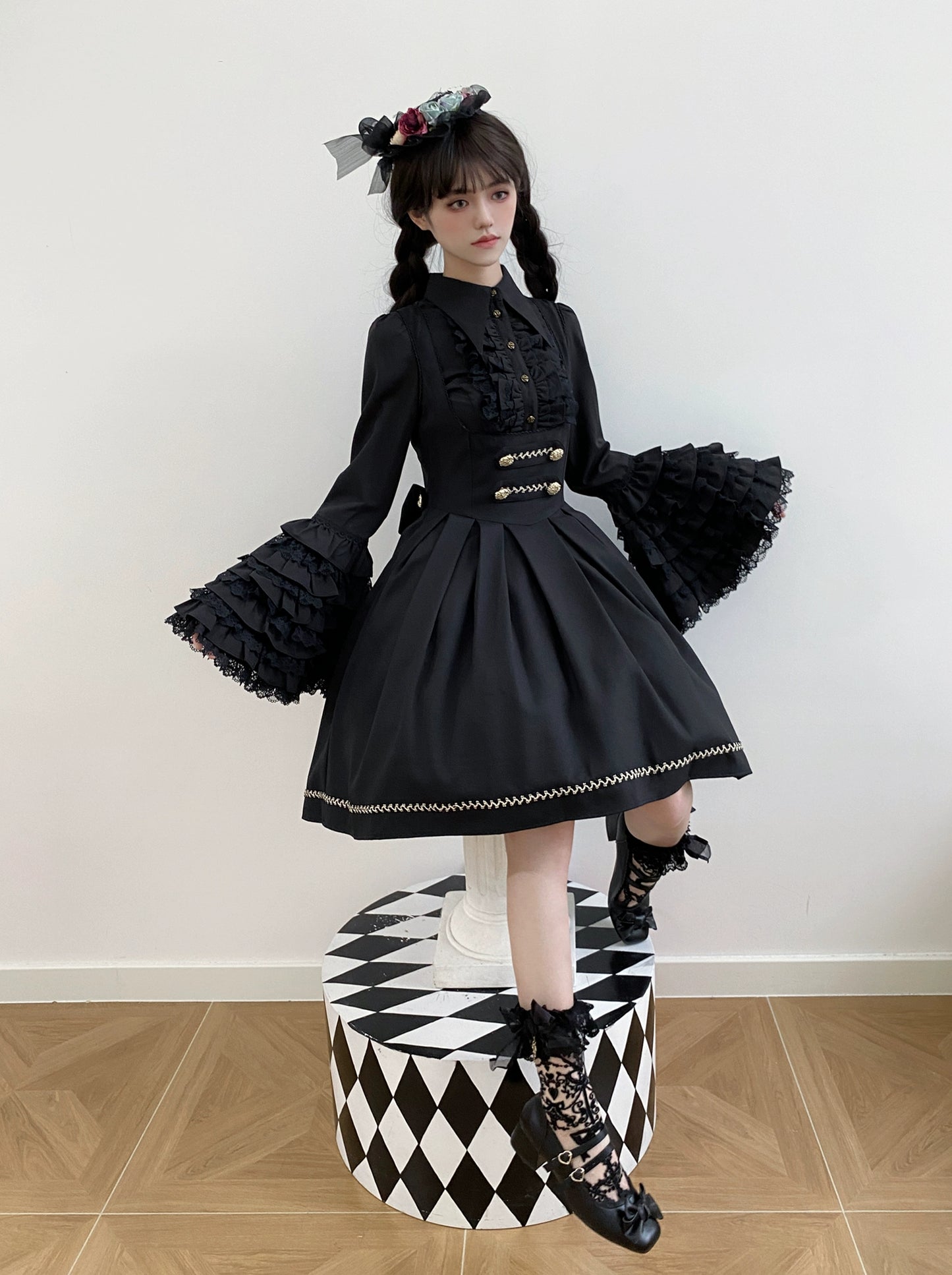 [Pre-orders available until 9/29] Bright Moon Corset Jumper Skirt, Plain Type [Black]