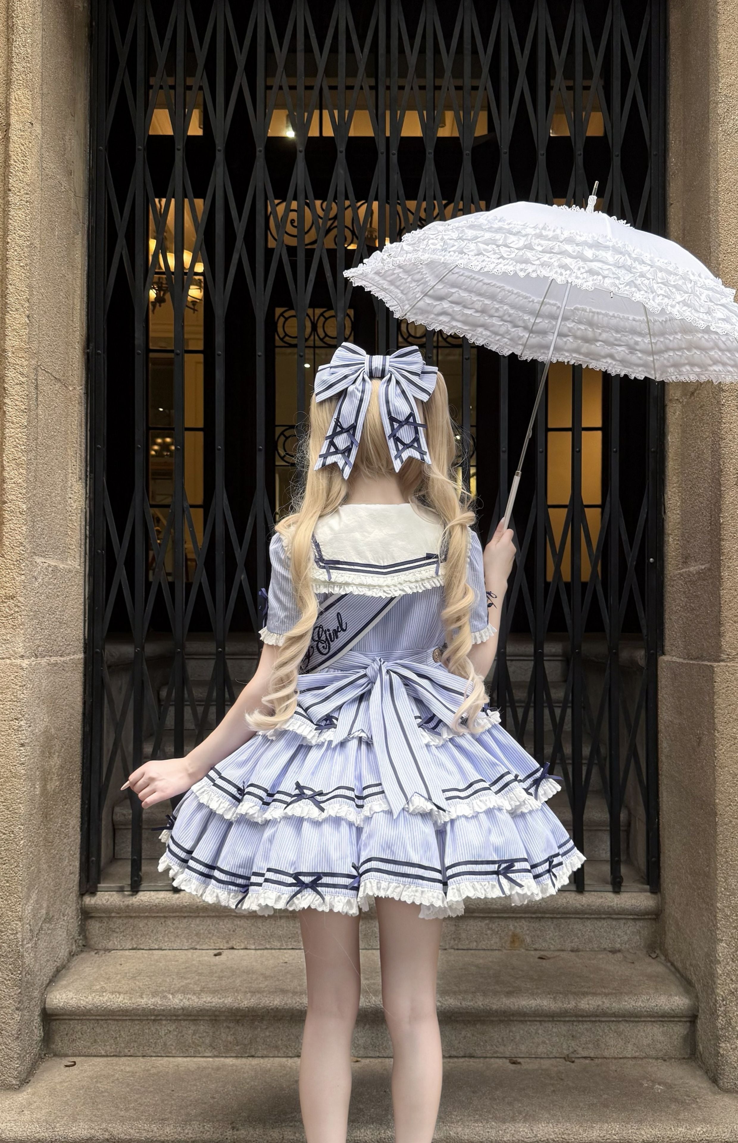 【受注予約4/28まで】セーラー襟と3段フリルの2wayマリンワンピース・ストライプ・ショート丈