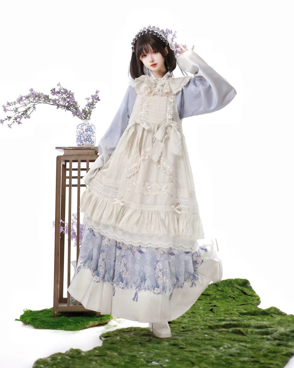 Sakura flower blue gradient set up with apron