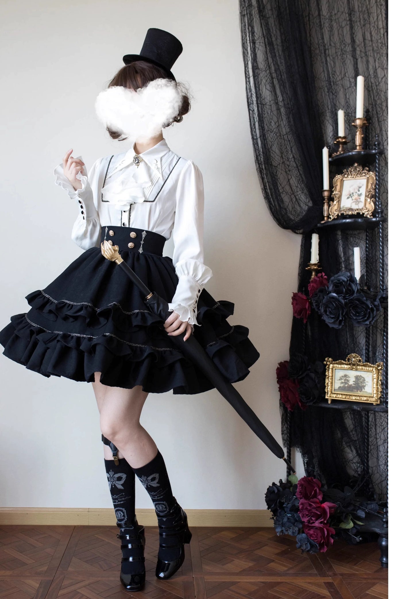 [Sale period has ended] Fallen Moon Law Prince Classical Jabotai Blouse