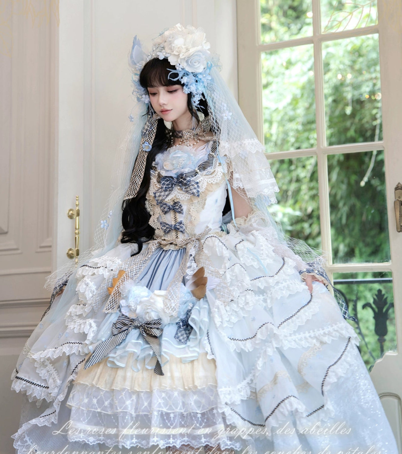 【受注予約8/13まで】Snow Rose Princess トレーン付きドレス・パステルブルー