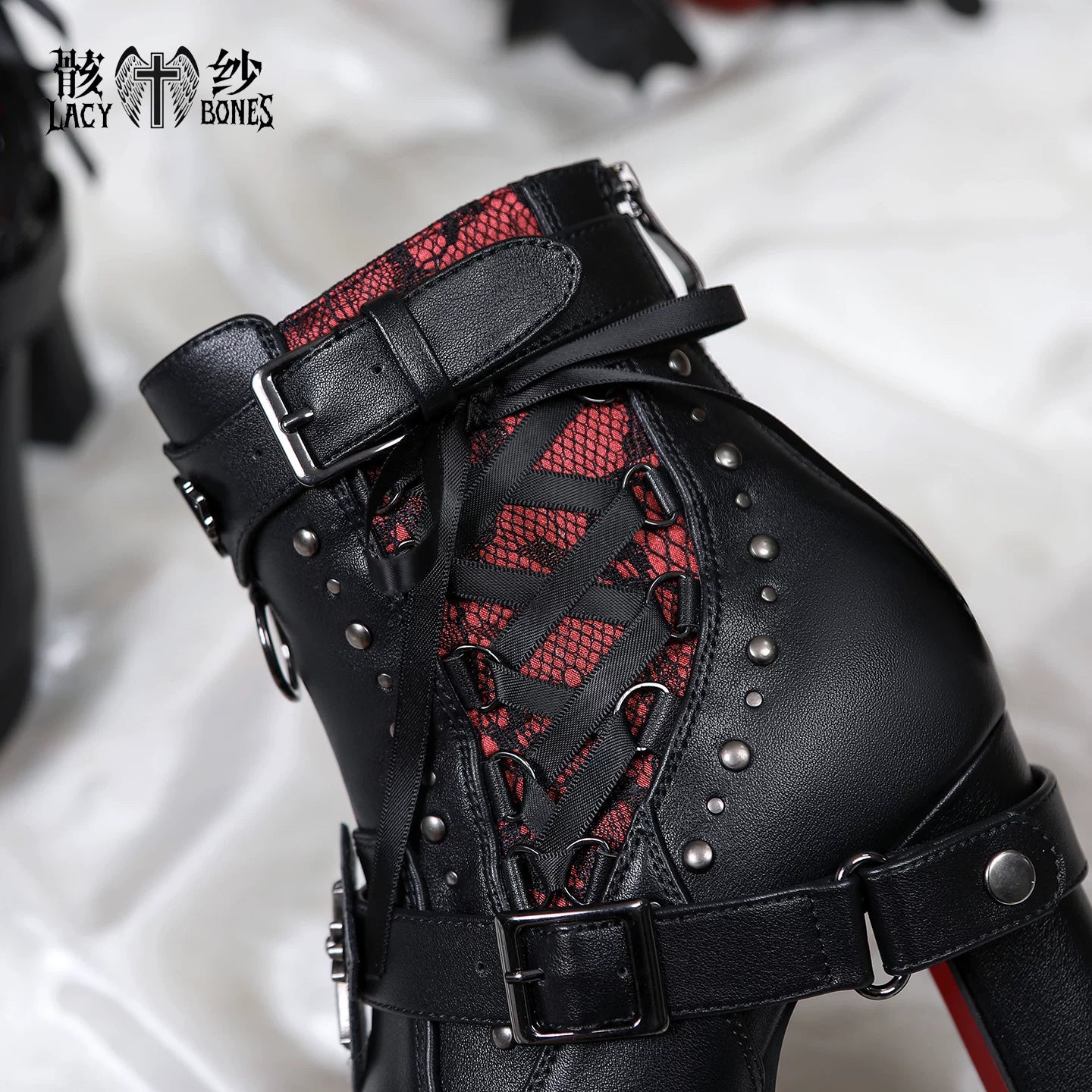 【暗黒の詩】レッドソール×黒紗のゴシックハイヒールブーツ