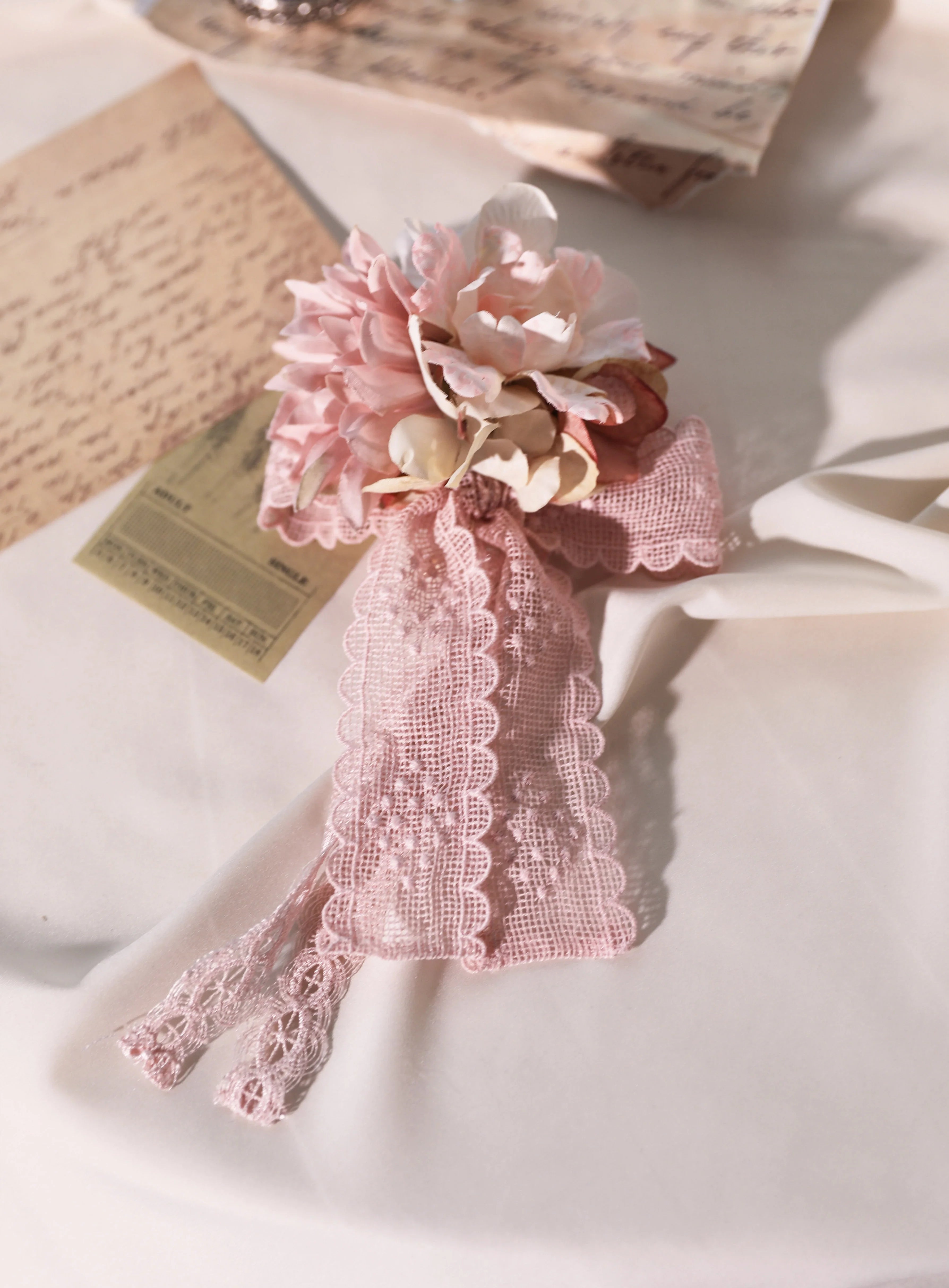 [Only available when purchased together] Fourteen-line poems Head dresses, hats, cloth belts, corsages and other accessories