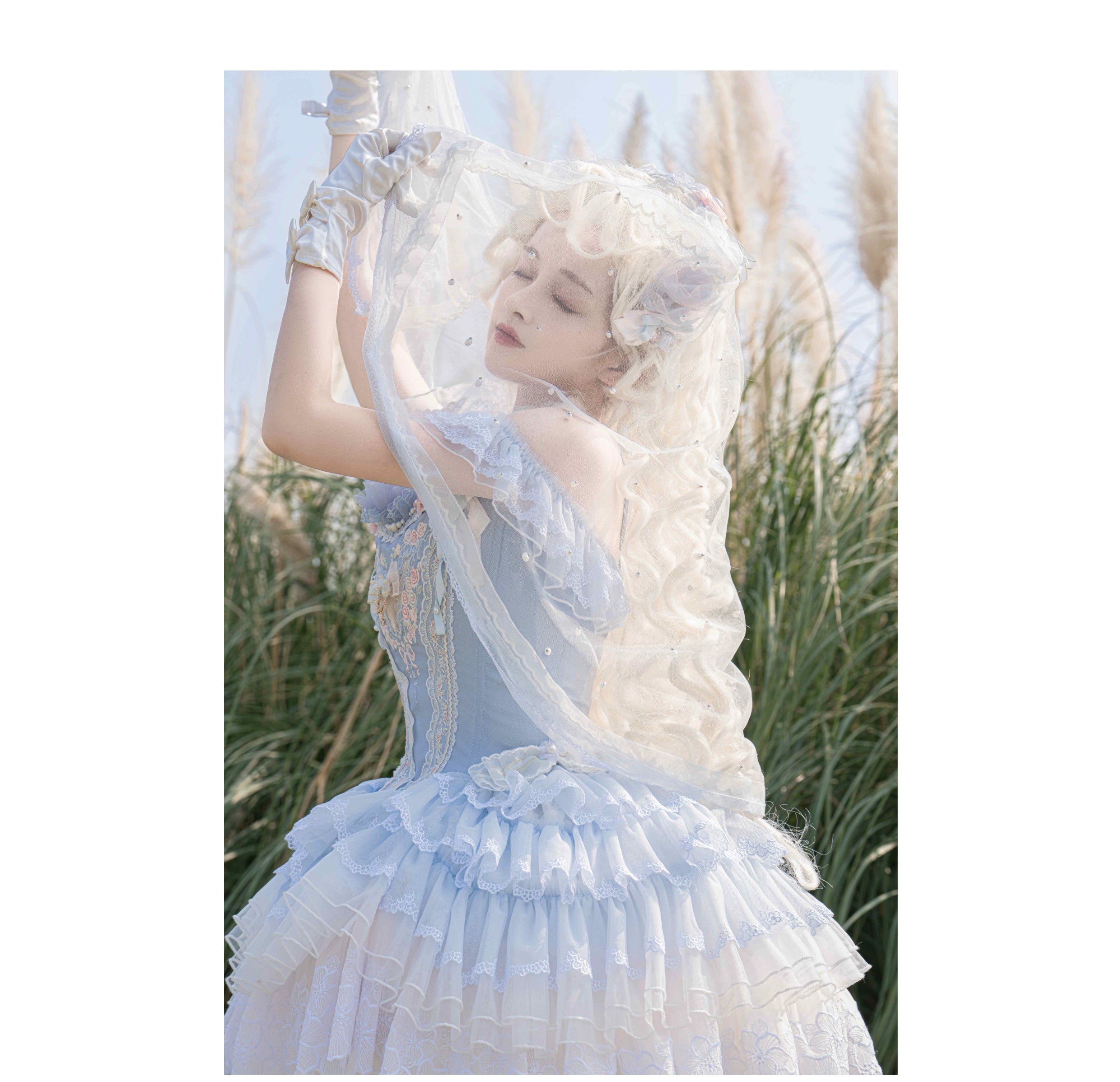 [Sale period ended] Dream Dance mini dress (single item/full set)