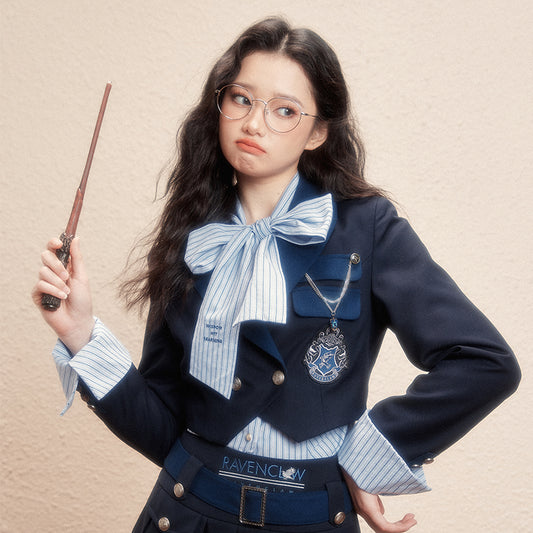 [Pre-order] Hogwarts School of Witchcraft and Wizardry Double Button Short Jacket