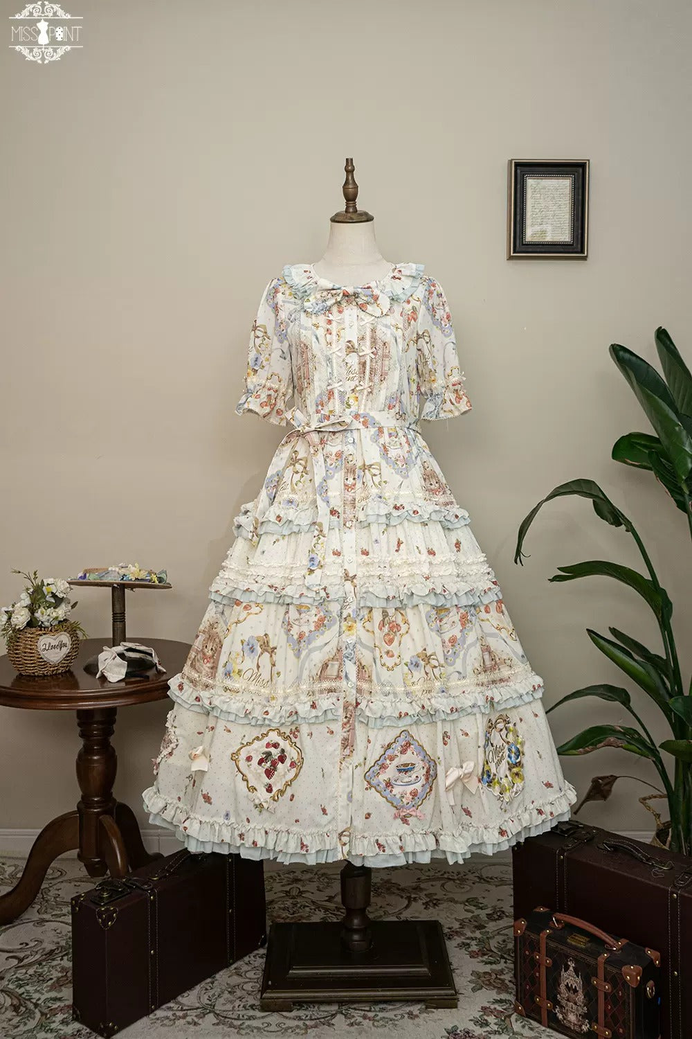 [Pre-orders available until 2/19] Cat Rose Tea Party Luxury Dress