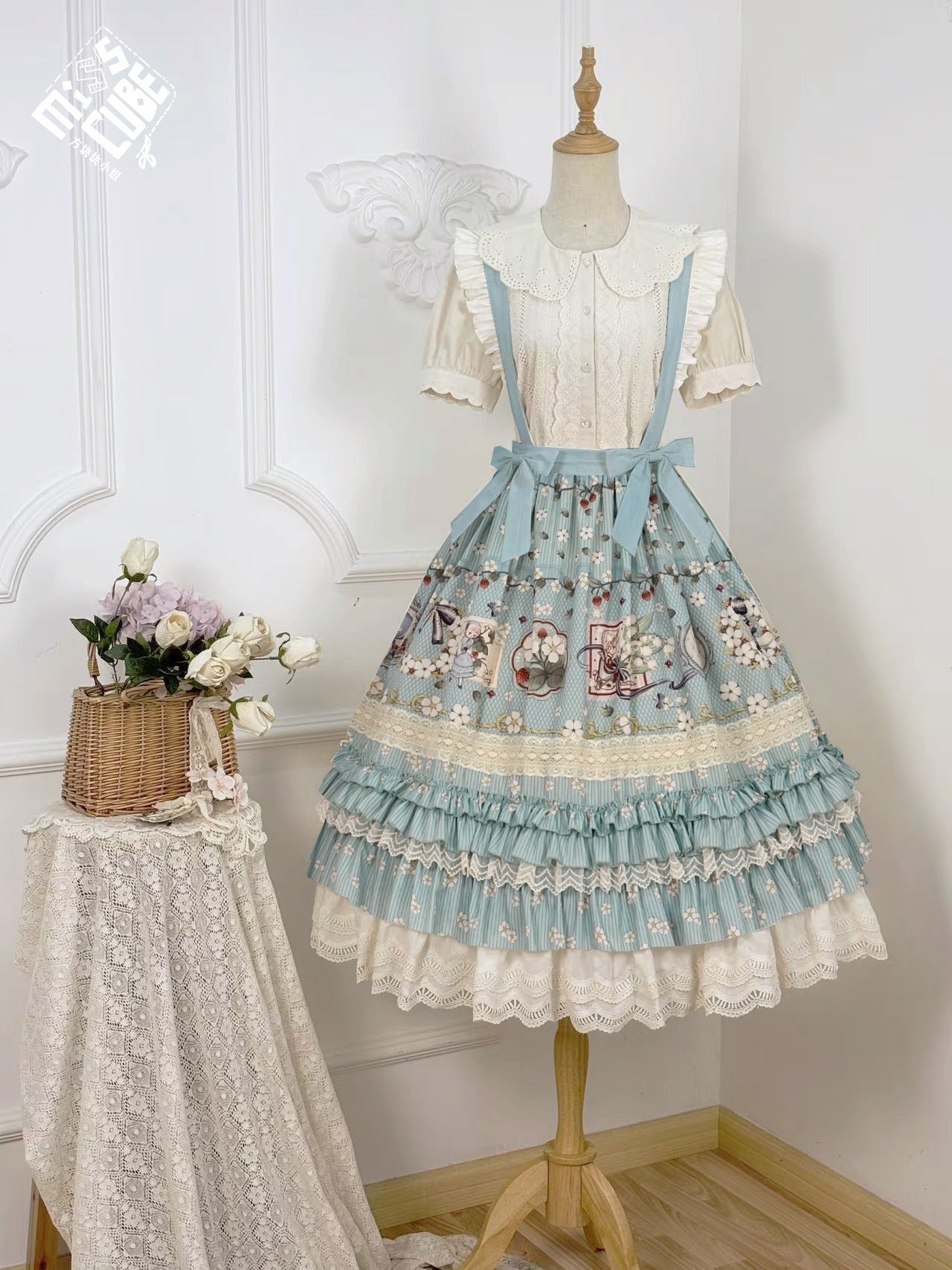 【予約販売】Sweetie Sheep ショルダーストラップ付きスカート・プリントタイプ