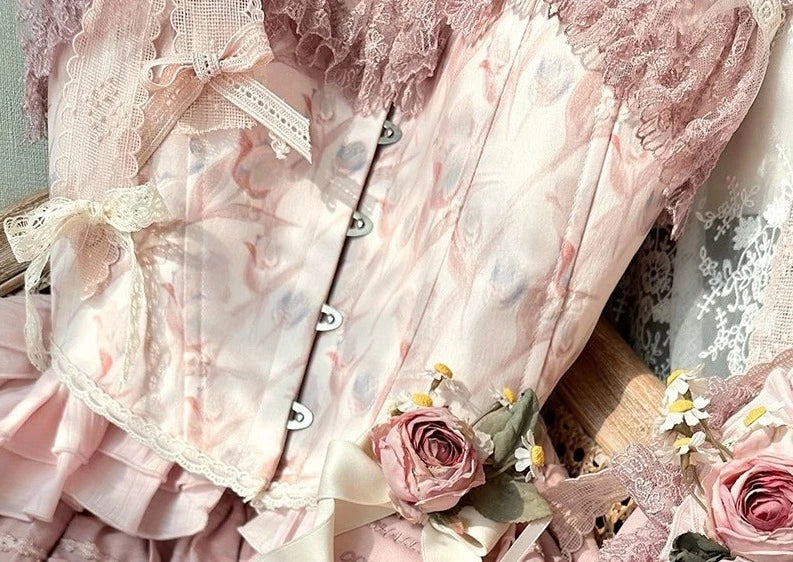 Fourteen-line poem: Lace camisole corset