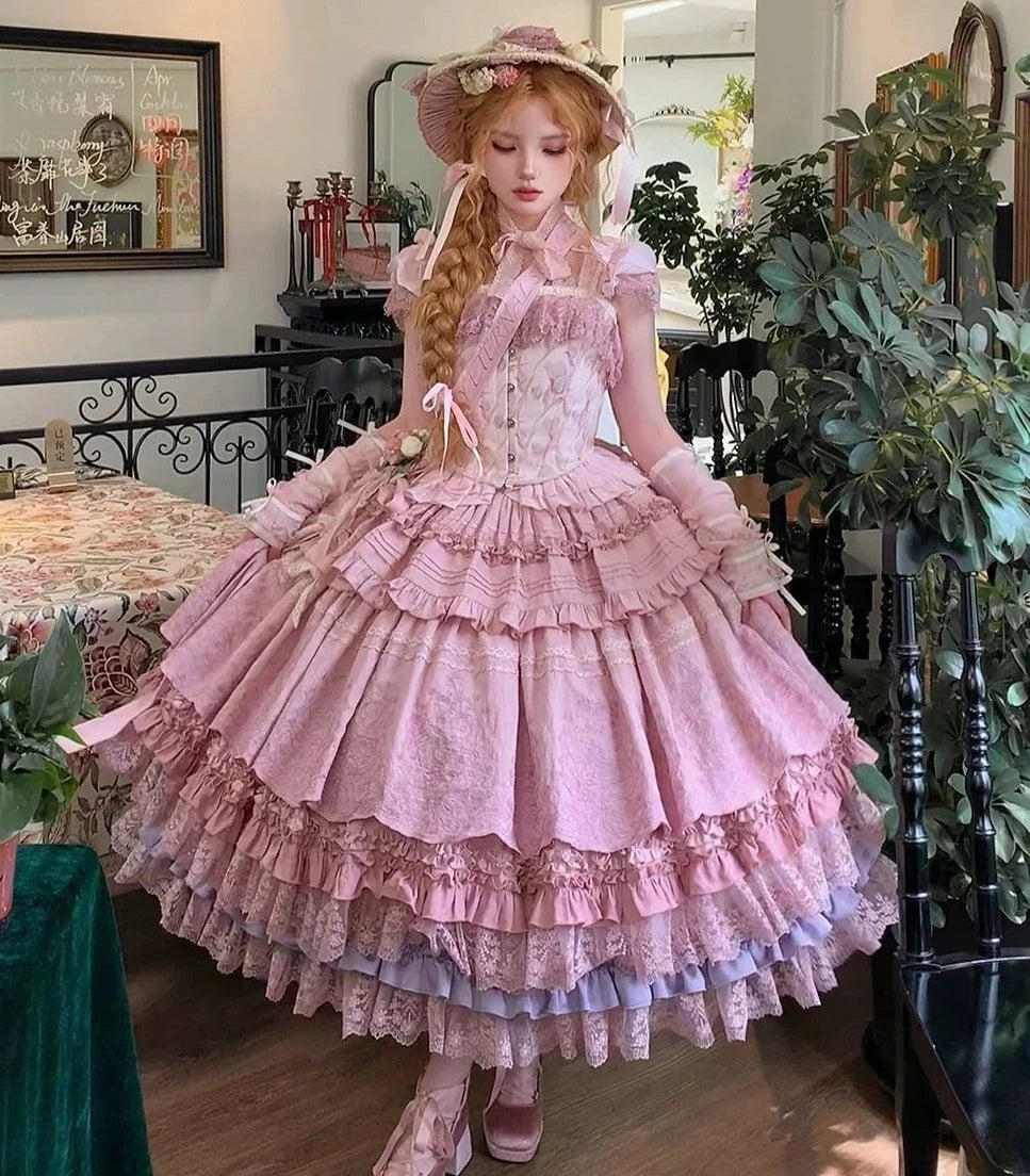 Fourteen-line poem: Lace and embroidered skirt