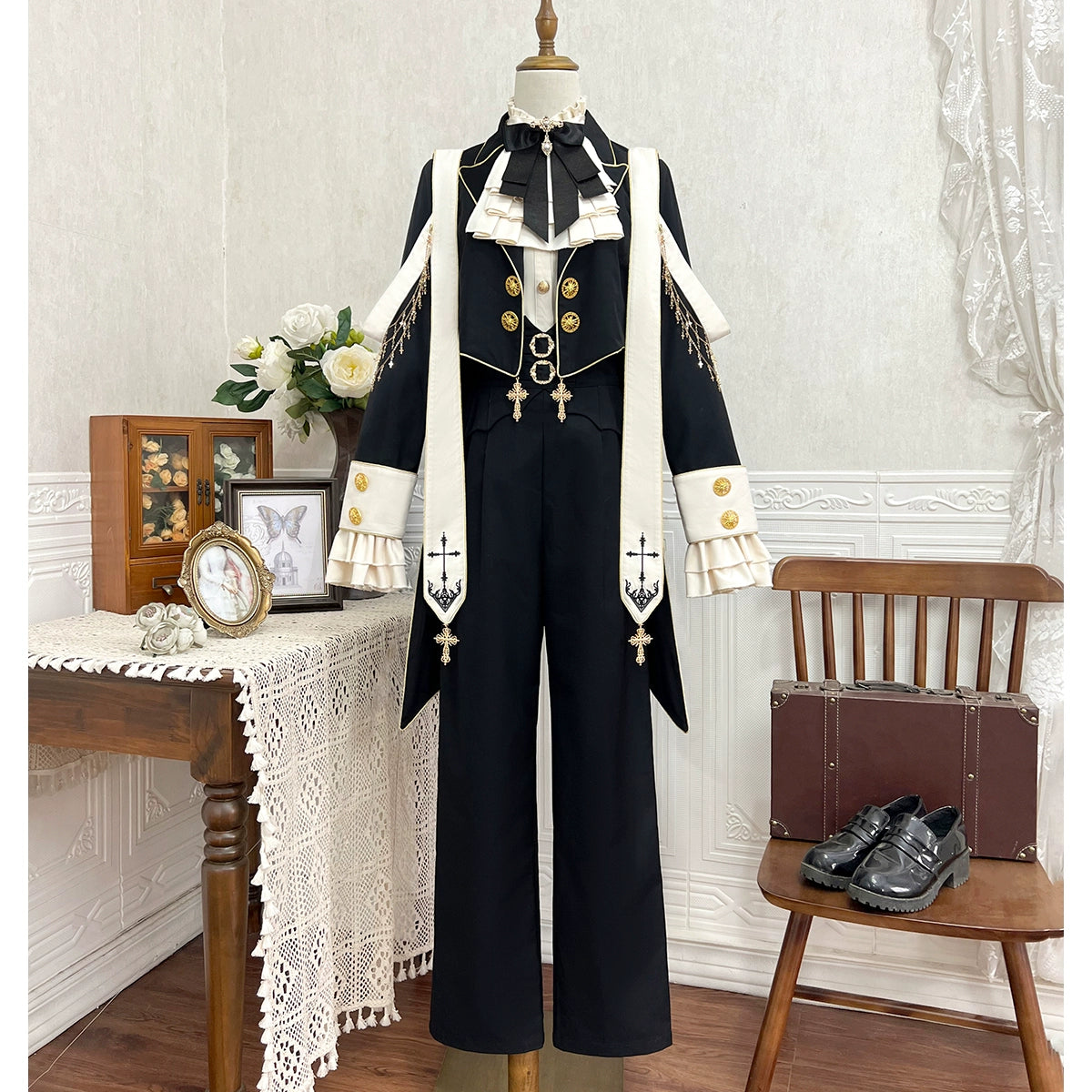 皇子系ロリィタ 十字チャーム付ジャケットセットアップ