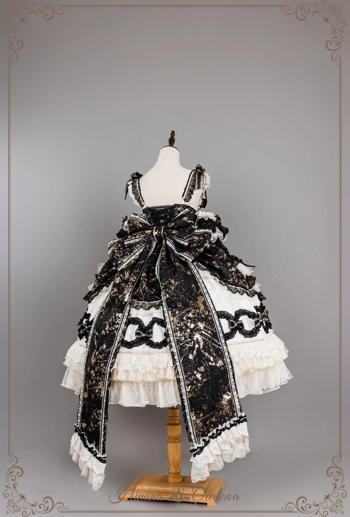 【販売期間終了】Find Brilliant Blossom レースの花嫁ドレス・ブラック