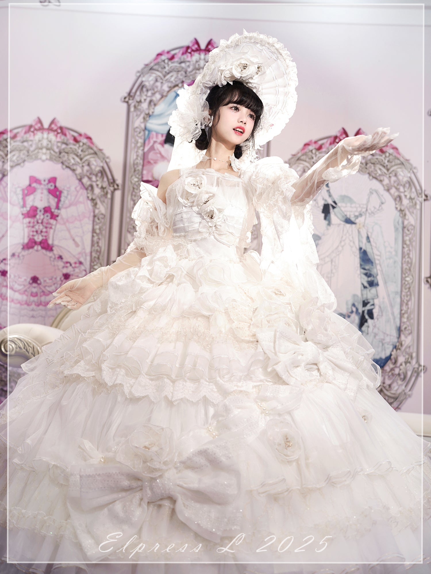 [Pre-orders available until 2/26] Full of Fragrance Dress with Train and Inner Skirt - White