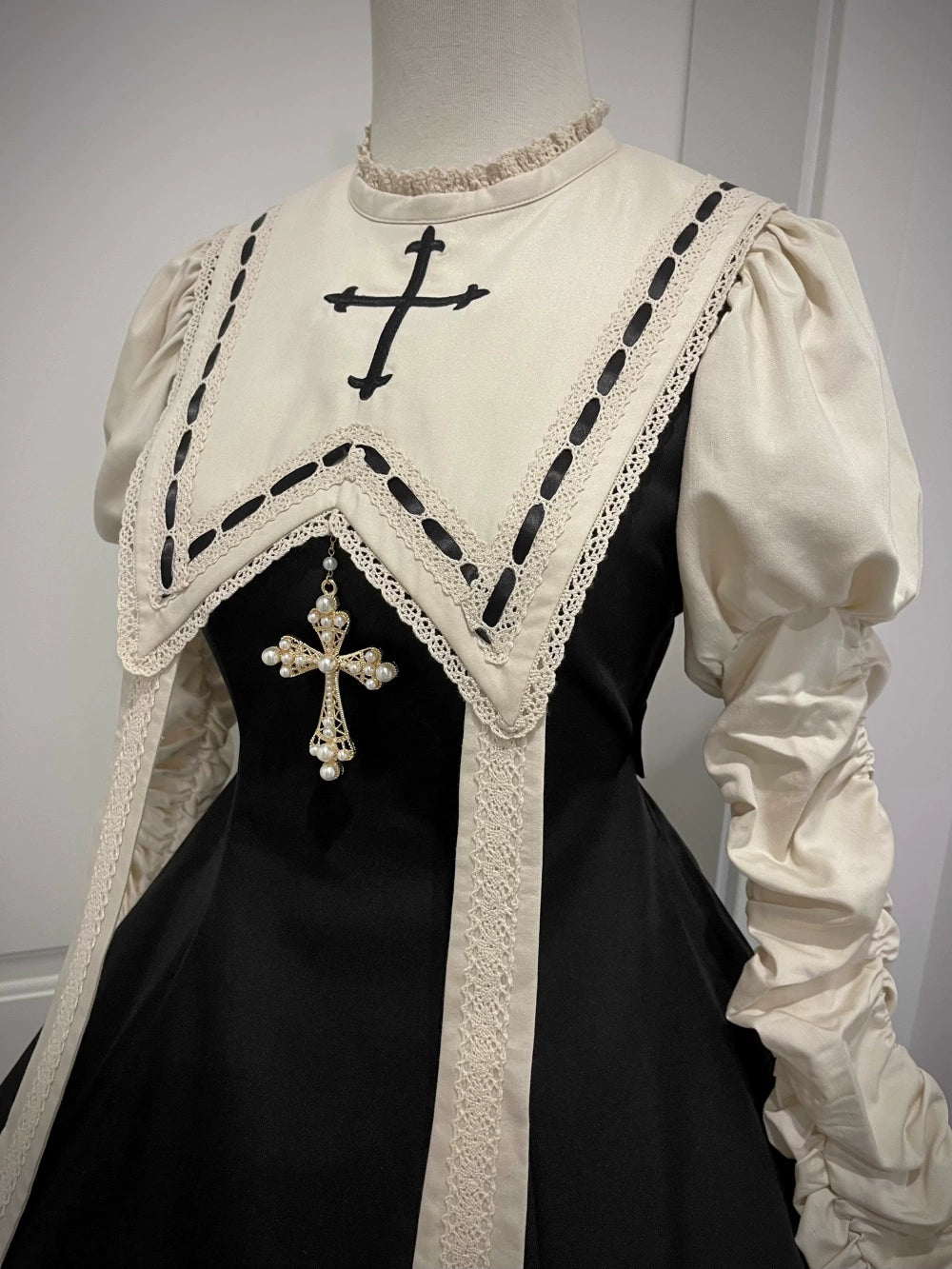 [Sale period has ended] Pray on a Moonlight Night Dress, Black, Long Length