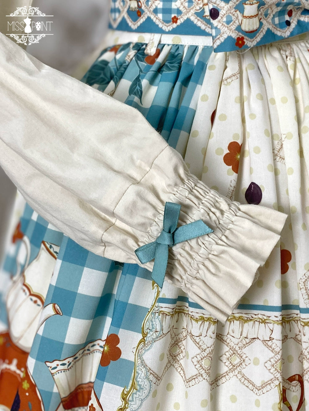 【予約販売】Picnic Tea Party 刺繍ブラウス
