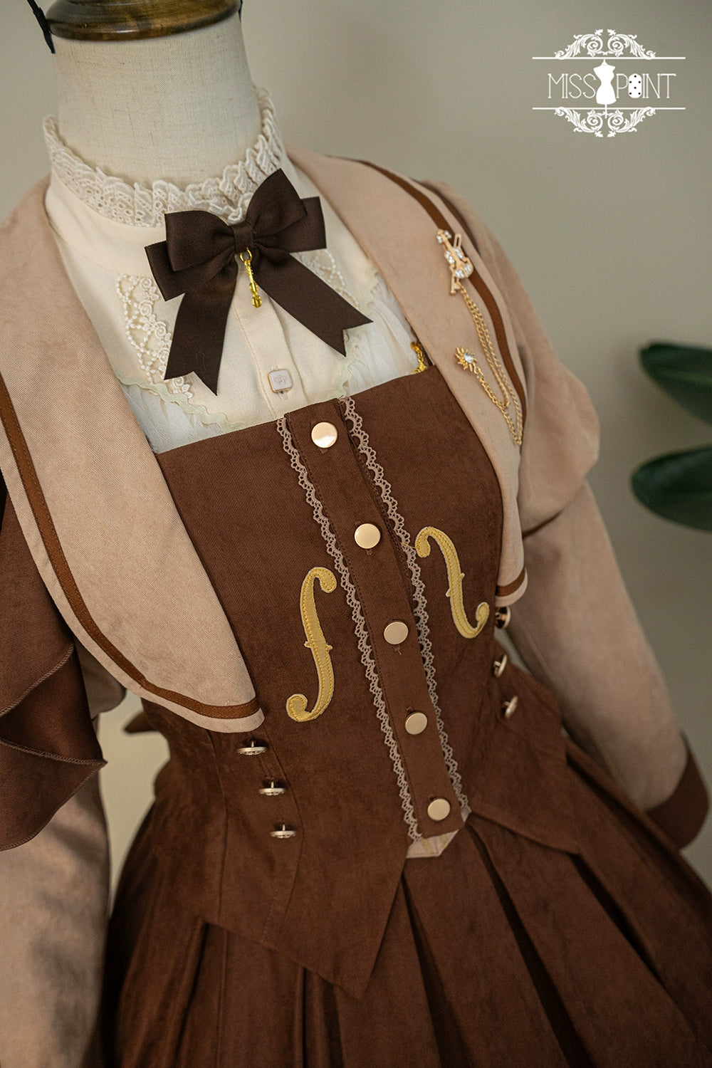 [Sales period ended] Golden Movement Classical Short Jacket