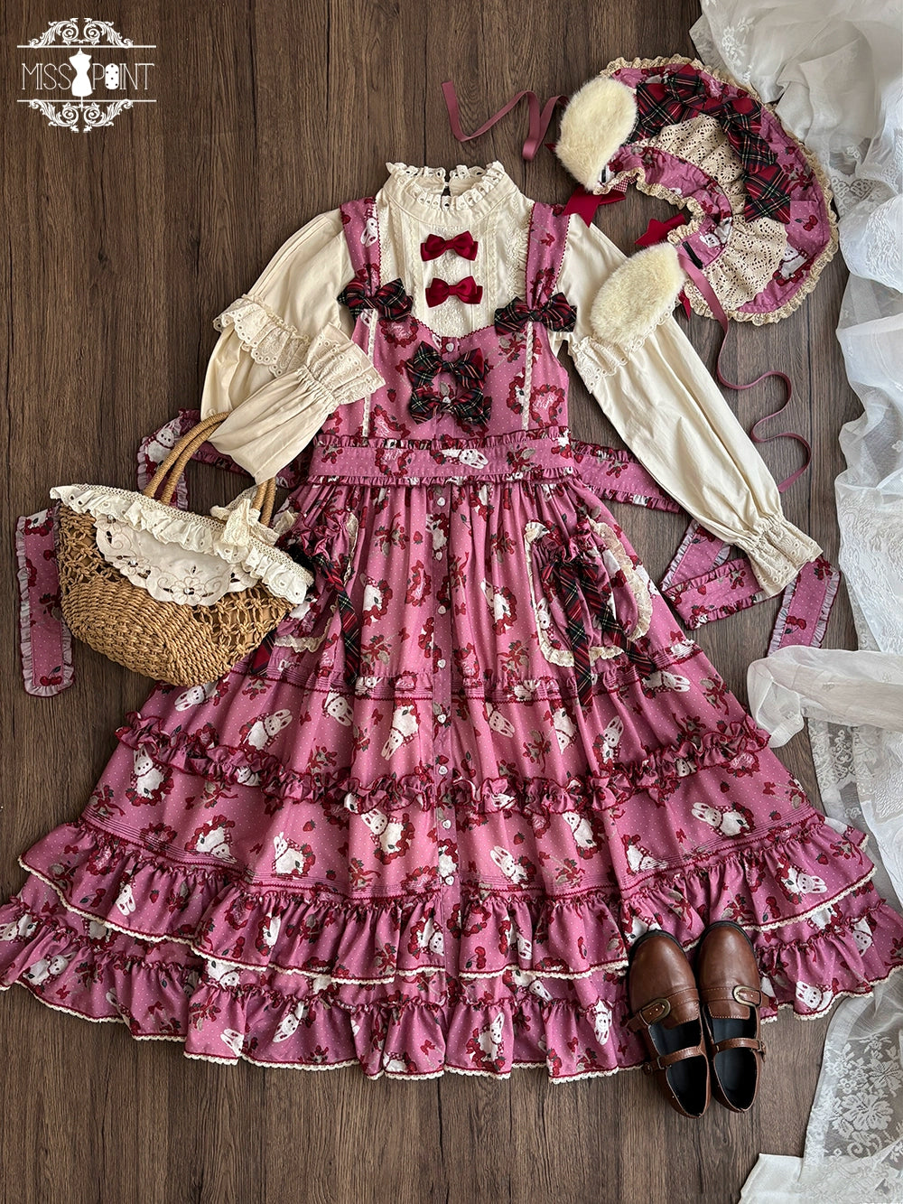 【予約販売】Sweet Berry Rabbit ジャンパースカート