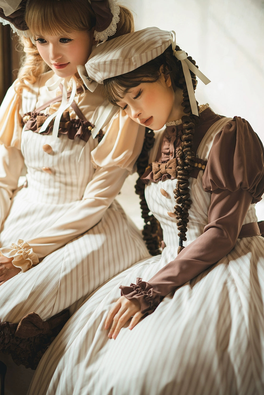 【予約販売】Classic Chocolat Stripe リボンタイブラウス