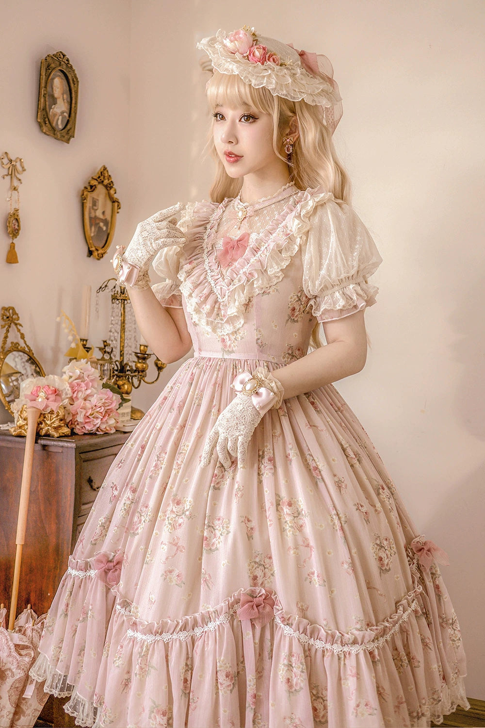 Daydream Rosa Classical rose pattern dress