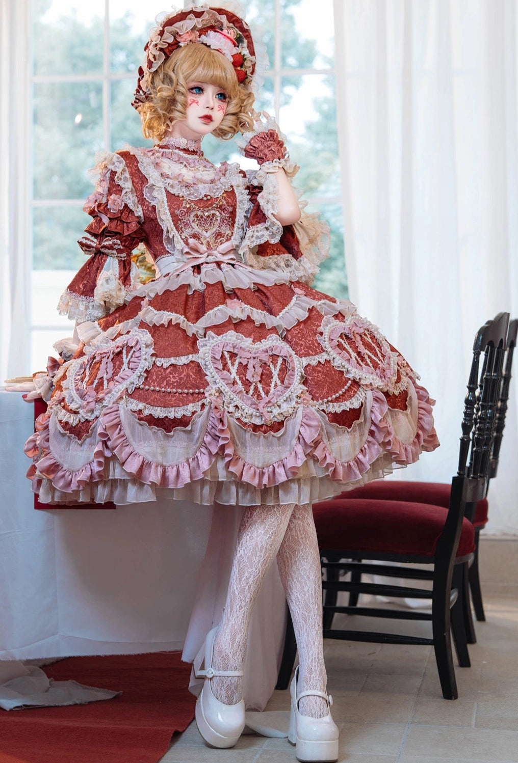 [Pre-orders available until 2/12] Antique Cake Heart Lolita Dress - Red